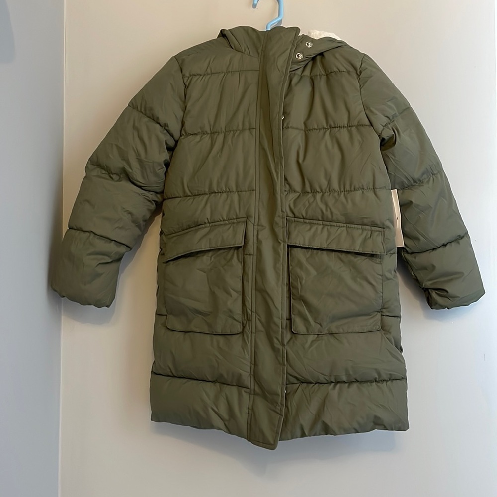 Old Navy girls winter coat (6-7)